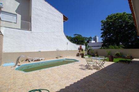 Apartamento para alugar com 300m², 3 quartos e 2 vagas Apartamento para alugar com 300m², 3 quartos e 2 vagasÁrea Externa