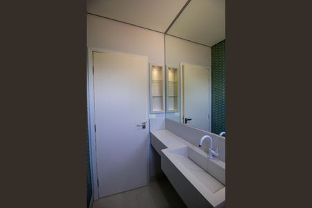 Apartamento para alugar com 300m², 3 quartos e 2 vagas Apartamento para alugar com 300m², 3 quartos e 2 vagasLavabo