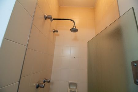 Casa à venda com 185m², 5 quartos e 2 vagasBanheiro 2