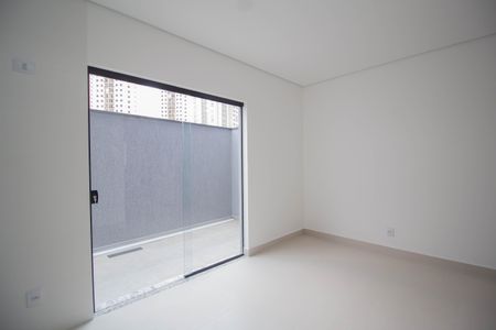 Casa à venda com 85m², 2 quartos e 2 vagasCozinha