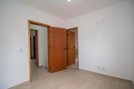 Casa à venda com 85m², 2 quartos e 2 vagasQuarto 1 - Suíte 1