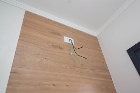 Casa à venda com 85m², 2 quartos e 2 vagasBanheiro da Suíte 1