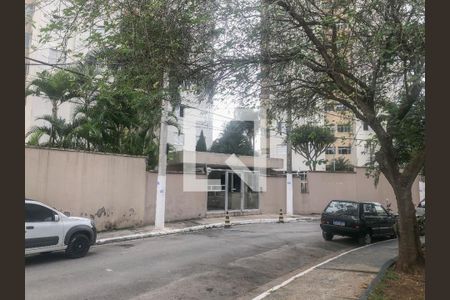 Apartamento à venda com 65m², 3 quartos e 1 vaga Apartamento à venda com 65m², 3 quartos e 1 vagaFachada