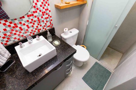 Apartamento à venda com 65m², 3 quartos e 1 vaga Apartamento à venda com 65m², 3 quartos e 1 vagaBanheiro