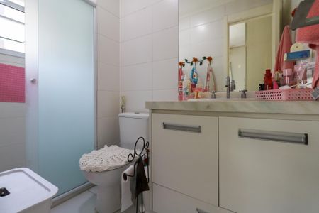 Apartamento à venda com 113m², 3 quartos e 2 vagas Apartamento à venda com 113m², 3 quartos e 2 vagasBanheiro da Suíte 3