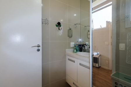 Apartamento à venda com 113m², 3 quartos e 2 vagas Apartamento à venda com 113m², 3 quartos e 2 vagasBanheiro da Suíte 1