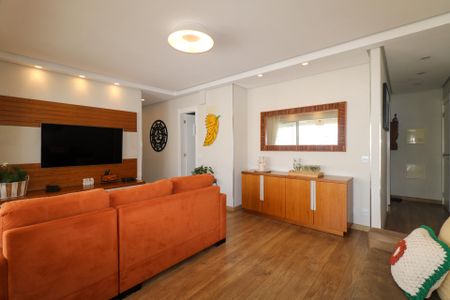Apartamento à venda com 113m², 3 quartos e 2 vagas Apartamento à venda com 113m², 3 quartos e 2 vagasSala