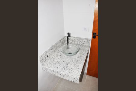 Casa à venda com 85m², 2 quartos e 2 vagasDetalhe - Suíte