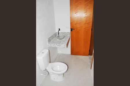 Casa à venda com 85m², 2 quartos e 2 vagasDetalhe - Suíte