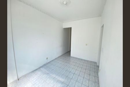 Apartamento à venda com 72m², 2 quartos e 1 vagaSala