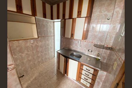 Apartamento à venda com 72m², 2 quartos e 1 vagaCozinha