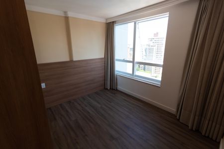 Apartamento à venda com 78m², 3 quartos e 2 vagas Apartamento à venda com 78m², 3 quartos e 2 vagasSuíte