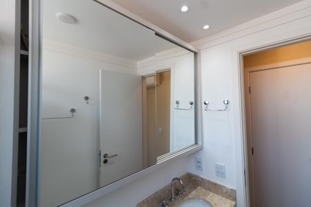 Apartamento à venda com 78m², 3 quartos e 2 vagas Apartamento à venda com 78m², 3 quartos e 2 vagasBanheiro da Suíte