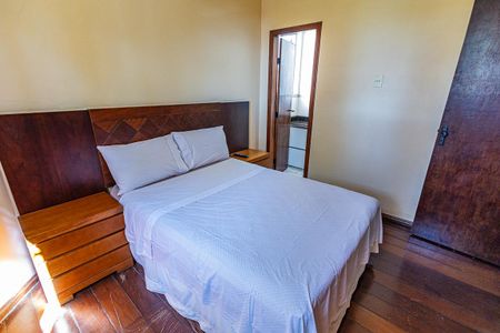 Casa de condomínio à venda com 116m², 3 quartos e 2 vagasQuarto 1 / suite