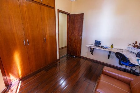 Casa de condomínio à venda com 116m², 3 quartos e 2 vagasQuarto 2