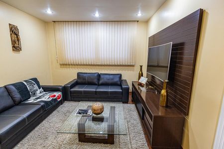 Casa de condomínio à venda com 116m², 3 quartos e 2 vagasSala