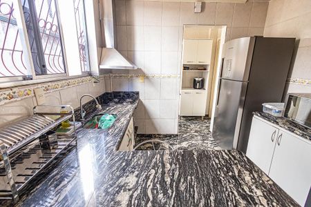 Casa de condomínio à venda com 116m², 3 quartos e 2 vagasCozinha