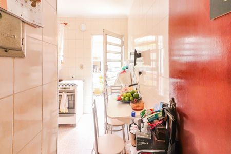 Casa à venda com 220m², 4 quartos e 2 vagasCasa B - Cozinha