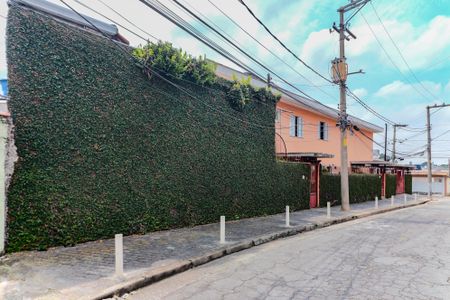 Casa à venda com 220m², 4 quartos e 2 vagasFachada