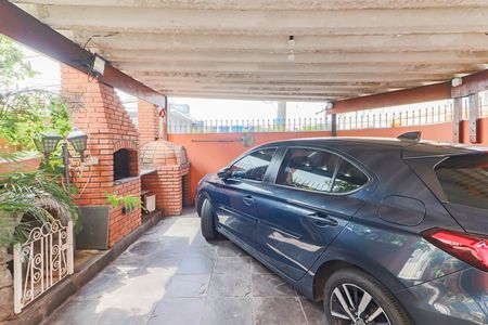 Casa à venda com 220m², 4 quartos e 2 vagasGaragem e Churrasqueira B