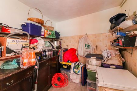 Casa à venda com 220m², 4 quartos e 2 vagasCasa B - Lavanderia