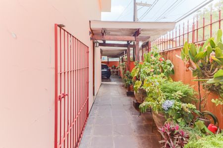 Casa à venda com 220m², 4 quartos e 2 vagasQuintal