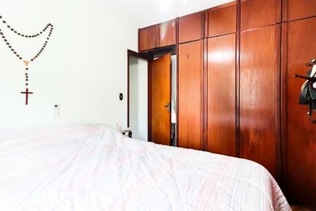 Casa à venda com 220m², 4 quartos e 2 vagasCasa B - Quarto 2