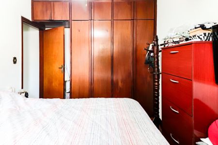 Casa à venda com 220m², 4 quartos e 2 vagasCasa B - Quarto 2