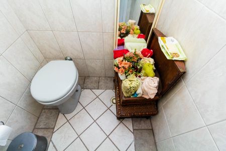 Casa à venda com 450m², 4 quartos e 2 vagas Casa à venda com 450m², 4 quartos e 2 vagasBanheiro 5