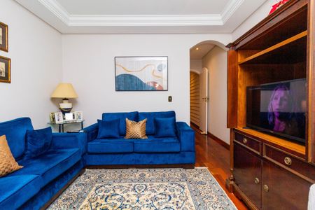 Casa à venda com 450m², 4 quartos e 2 vagas Casa à venda com 450m², 4 quartos e 2 vagasSala 2