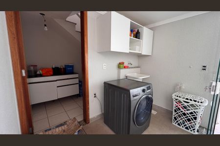 Casa à venda com 78m², 2 quartos e 2 vagas Casa à venda com 78m², 2 quartos e 2 vagasÁrea de Serviço