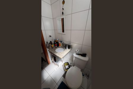 Casa à venda com 78m², 2 quartos e 2 vagas Casa à venda com 78m², 2 quartos e 2 vagasBanheiro da Suíte