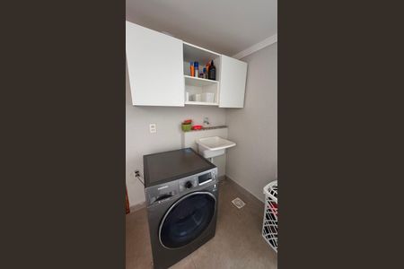 Casa à venda com 78m², 2 quartos e 2 vagas Casa à venda com 78m², 2 quartos e 2 vagasÁrea de Serviço