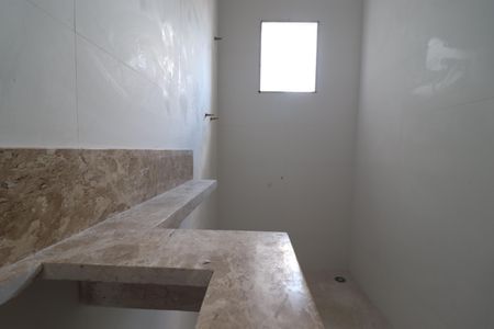 Apartamento à venda com 100m², 3 quartos e 2 vagasBanheiro 