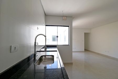 Apartamento à venda com 180m², 3 quartos e 2 vagasCozinha