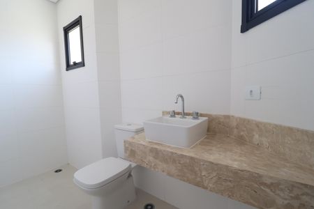 Apartamento à venda com 67m², 2 quartos e 2 vagasBanheiro da Suíte