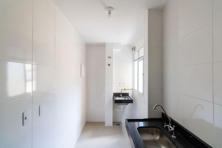 Apartamento para alugar com 44m², 2 quartos e 1 vagaCozinha e Área de Serviço