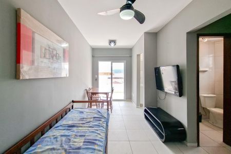 Sala de apartamento para alugar com 1 quarto, 69m² em Nova Mirim, Praia Grande