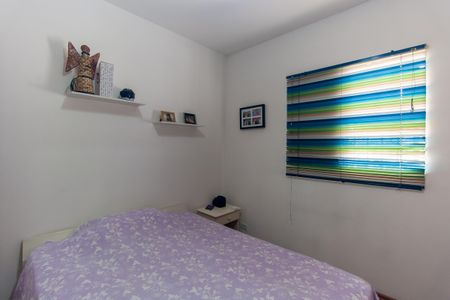 Casa à venda com 129m², 3 quartos e 2 vagas Casa à venda com 129m², 3 quartos e 2 vagasQuarto 2