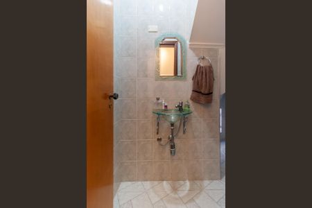 Casa à venda com 129m², 3 quartos e 2 vagas Casa à venda com 129m², 3 quartos e 2 vagasLavabo