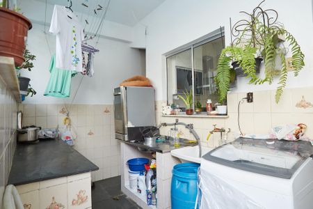 Casa para alugar com 253m², 4 quartos e 2 vagasÁrea de Serviço