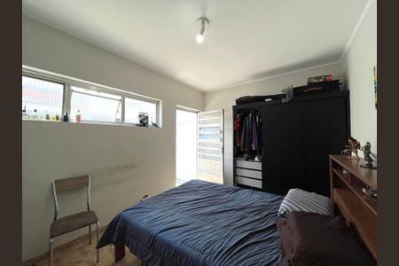 Casa à venda com 290m², 5 quartos e 1 vaga Casa à venda com 290m², 5 quartos e 1 vagaSuite Edícula