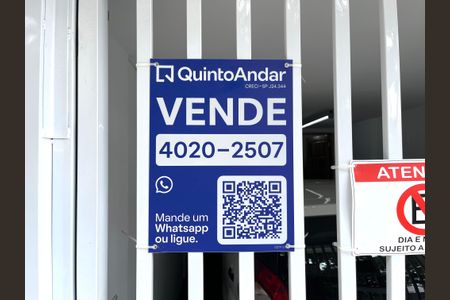 Casa à venda com 290m², 5 quartos e 1 vaga Casa à venda com 290m², 5 quartos e 1 vagaPlaquinha