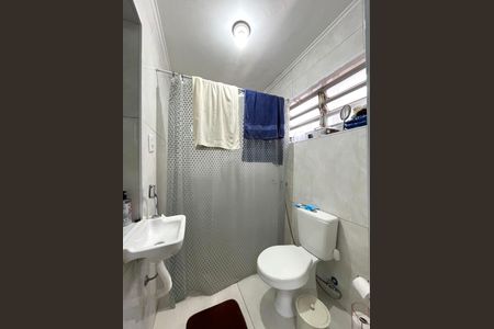 Casa à venda com 290m², 5 quartos e 1 vaga Casa à venda com 290m², 5 quartos e 1 vagaBanheiro