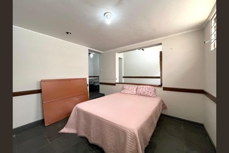 Casa à venda com 290m², 5 quartos e 1 vaga Casa à venda com 290m², 5 quartos e 1 vagaQuarto 2