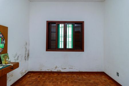 Casa à venda com 220m², 3 quartos e 3 vagasQuarto 3