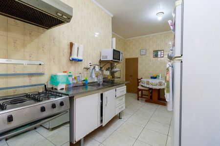 Casa à venda com 220m², 3 quartos e 3 vagasCozinha