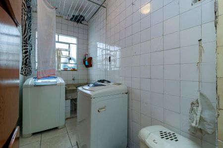 Casa à venda com 220m², 3 quartos e 3 vagasÁrea de Serviço