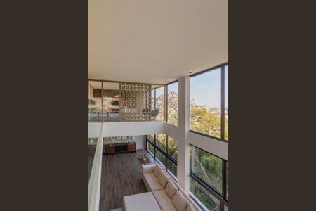 Apartamento à venda com 620m², 5 quartos e sem vagaCorredor Vista 