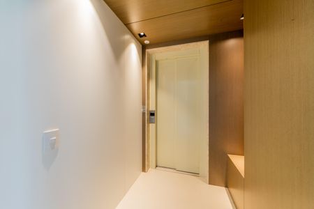 Apartamento à venda com 620m², 5 quartos e sem vagaHall